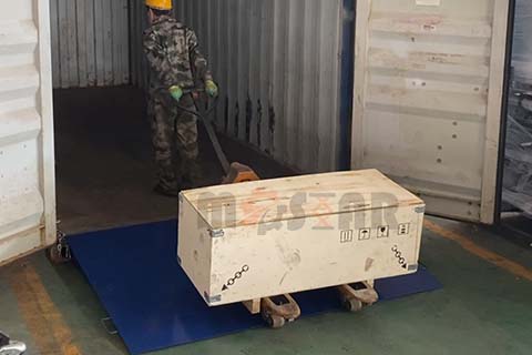folding container ramp 1